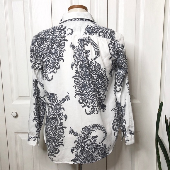 LOFT softened oversized 1/2 button cotton shirt - Picture 3 of 5